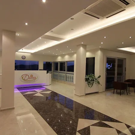 Hotel Daisy Garden 3*